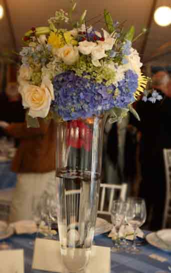 tall hydrangea wedding centerpieces